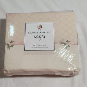 Laura Ashley Lifestyles June Floral Twin Sheet Set Rose Cottagecore Farmhouse